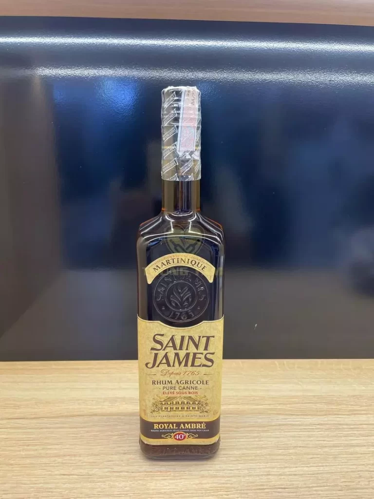 Rượu Rum Saint James Royal Amber