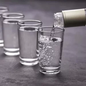 Top 10 thuong hieu ruou Vodka ban chay nhat nam 2021