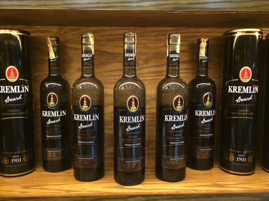 Rượu Vodka Kremlin Award Grand Premium