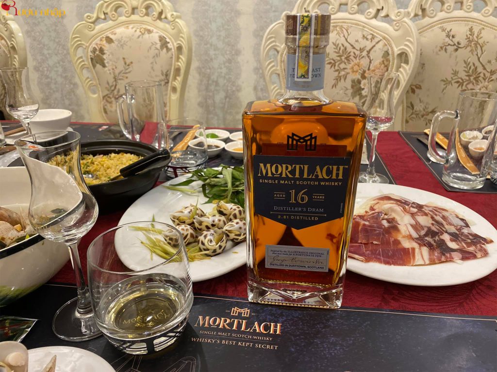 Thưởng Thức Mortlach 16 năm