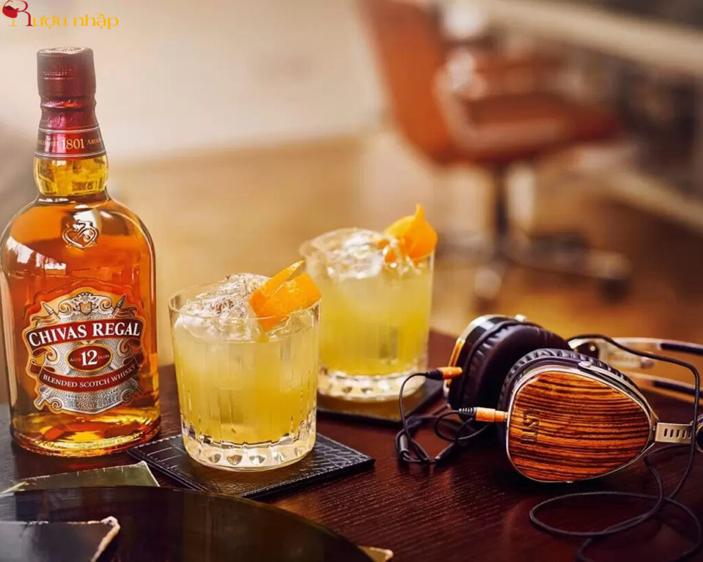 Rượu Chivas 12 năm