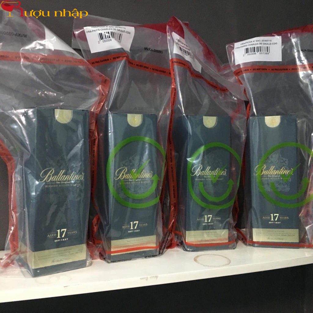 Rượu Ballantine 17 năm 