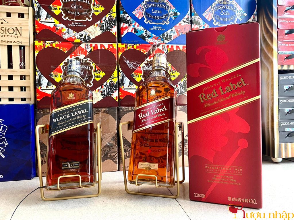 Rượu Johnnie Walker Black Label 3 Lít + Rượu Johnnie Walker đỏ 3 Lít