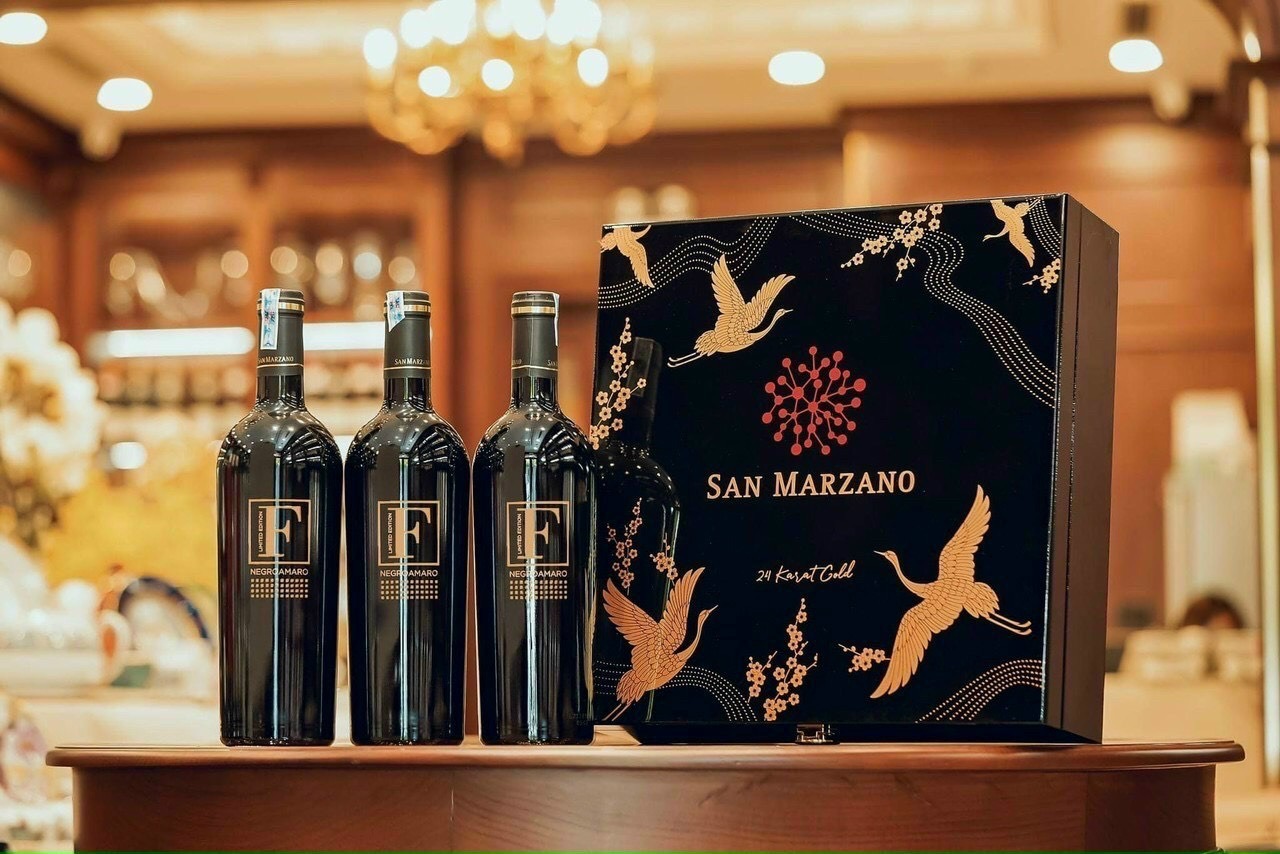 Rượu vang Ý F Negroamaro limited edition