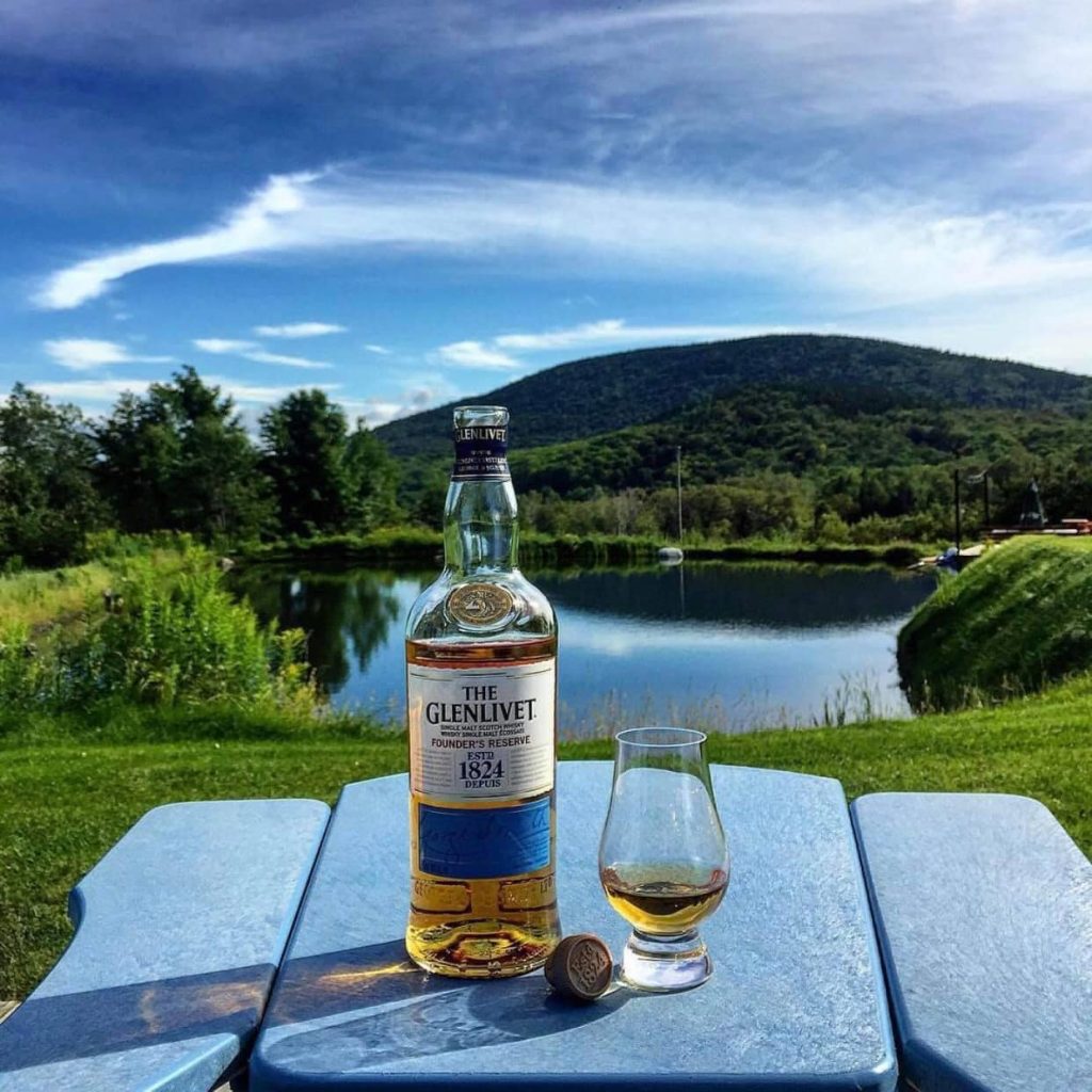 Rượu Glenlivet 1824 Xanh