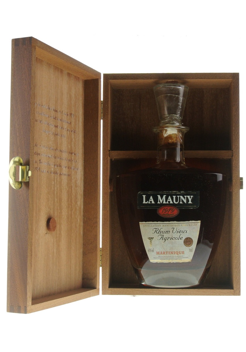 Rượu Rum La Mauny 1979 Rượu Rum La Mauny 1979