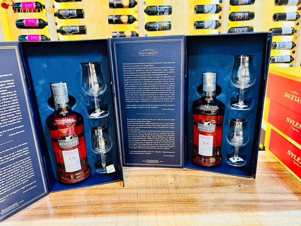 Cognac VS Reviseur Hộp Quà