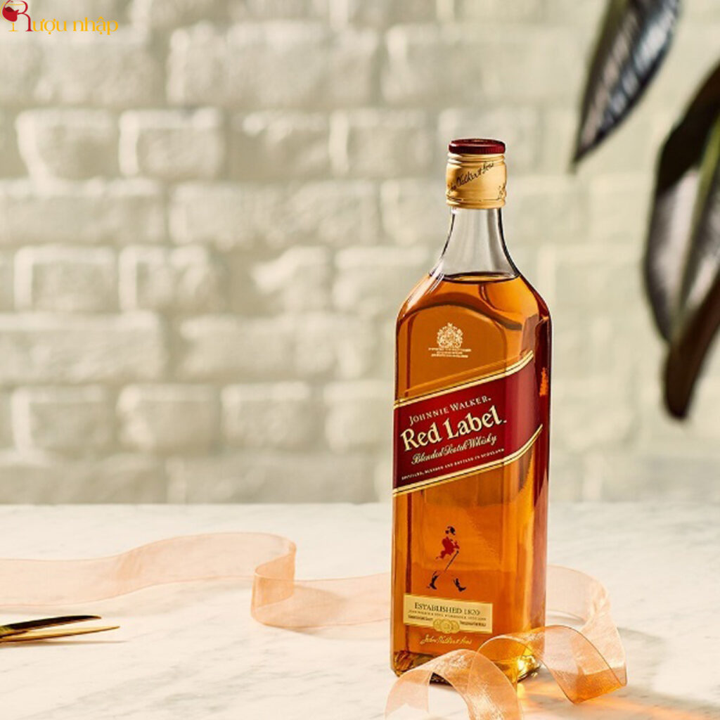 Rượu Johnnie Walker Red Label