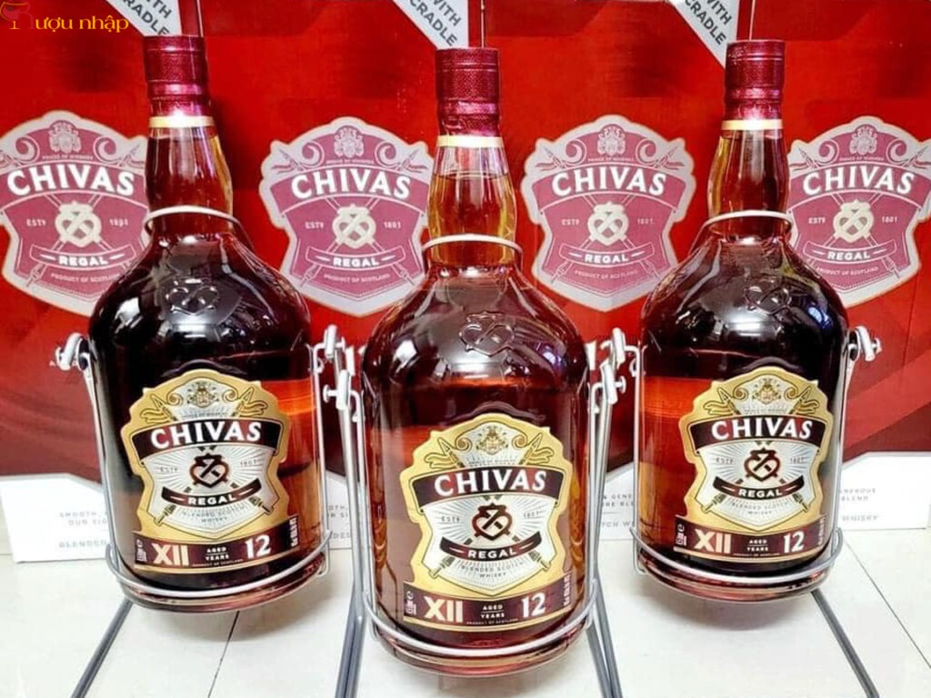 Rượu Chivas 12 kệ 4.5 lit