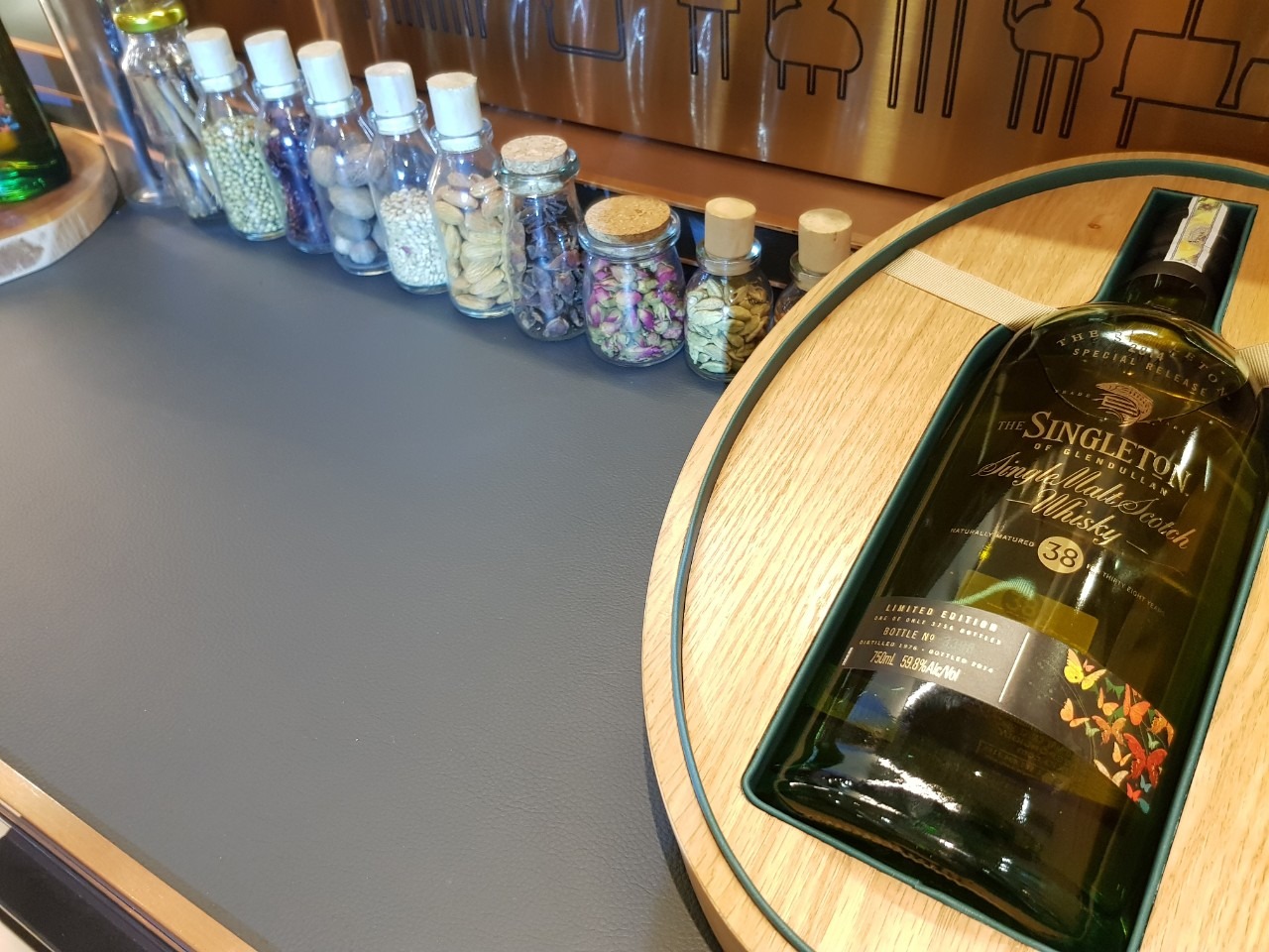 Các hương vị Singleton 38 year old singleton 38 year old ra mat