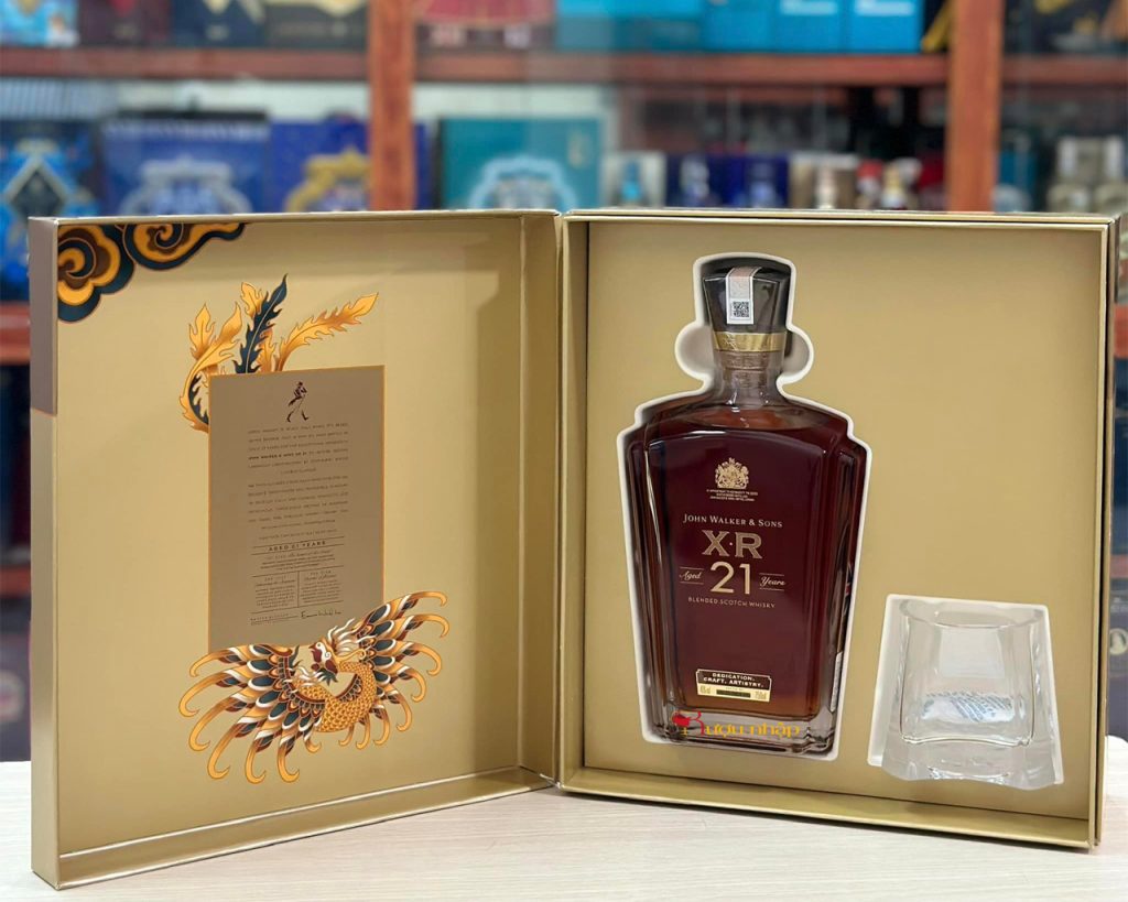 John Walker XR 21 năm Hộp Quà Tết 2024