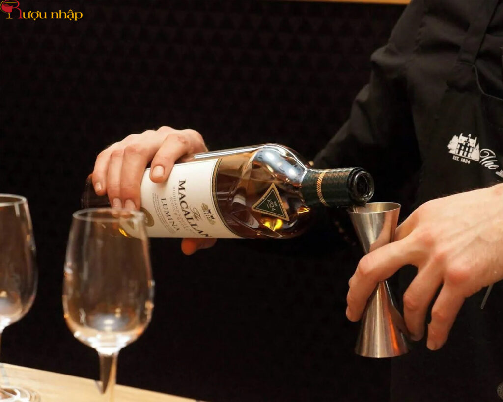 Rượu Macallan Lumina