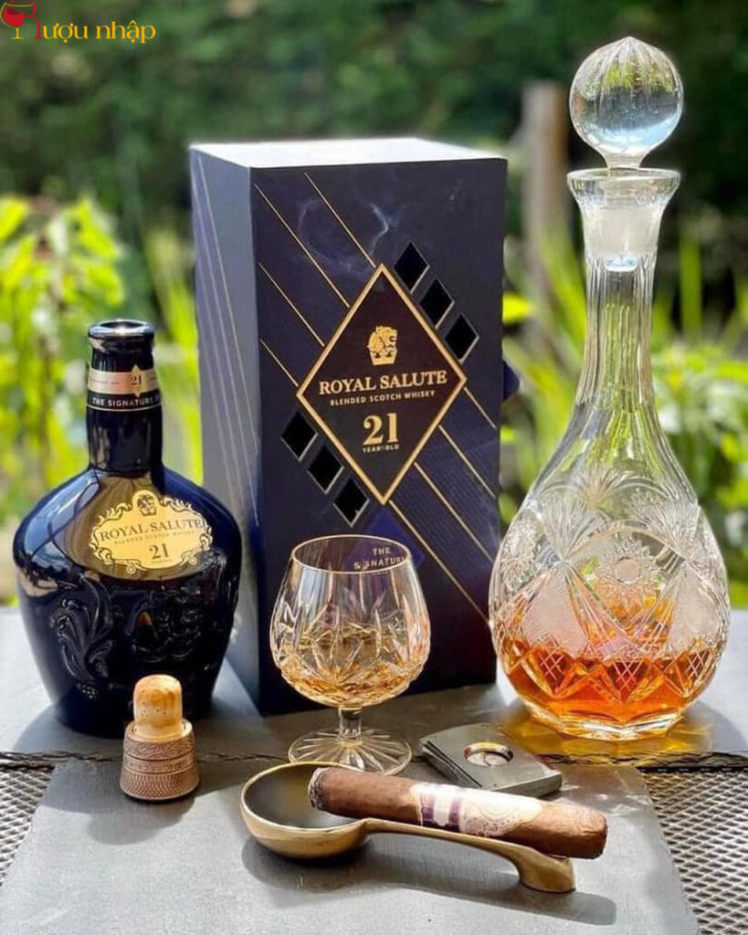 Chivas 21 Royal Salute