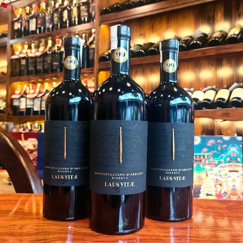 Vang Ý Laus Vitae Montepulciano Rượu Vang Ý Laus Vitae Montepulciano dAbruzzo DOC Riserva