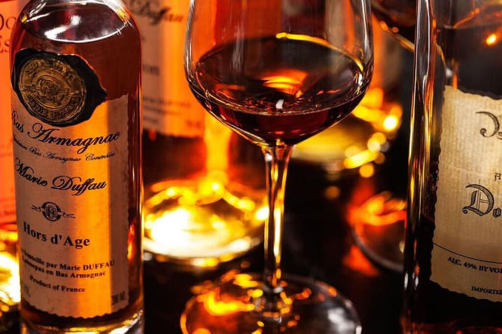 Cách uống rượu Brandy đúng chuẩn tinh tế và sành điệu